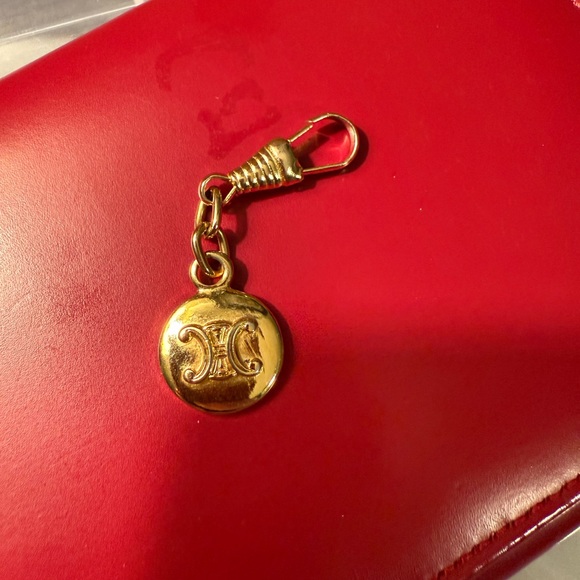 Celine Zipper pull - Picture 1 of 2